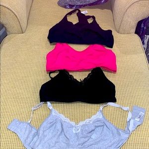 Nursing bras 38D Large x4